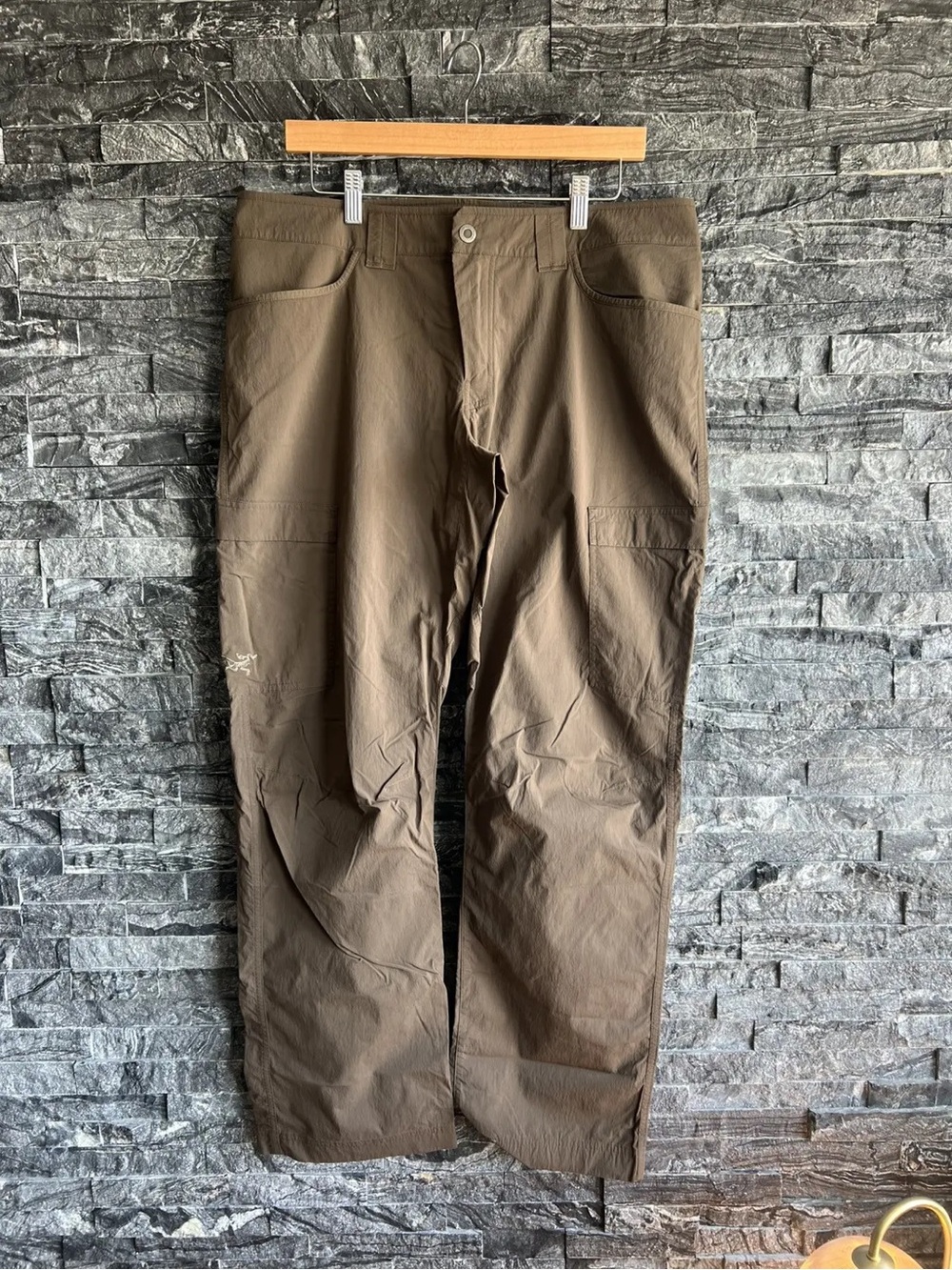 Arc’teryx Hiking pants brown 38 waist 32 inseam